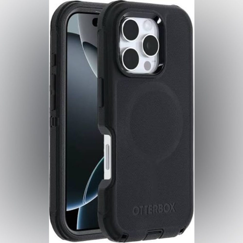 OtterBox iPhone 16 Pro Defender Series Case - Black